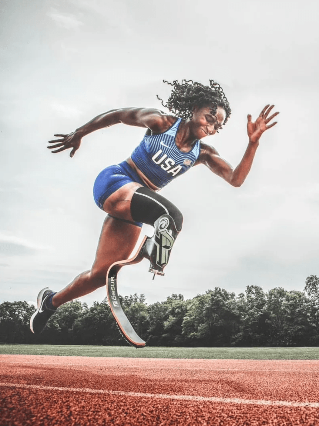 Femita Ayanbeku sprints on the track with her racing blade